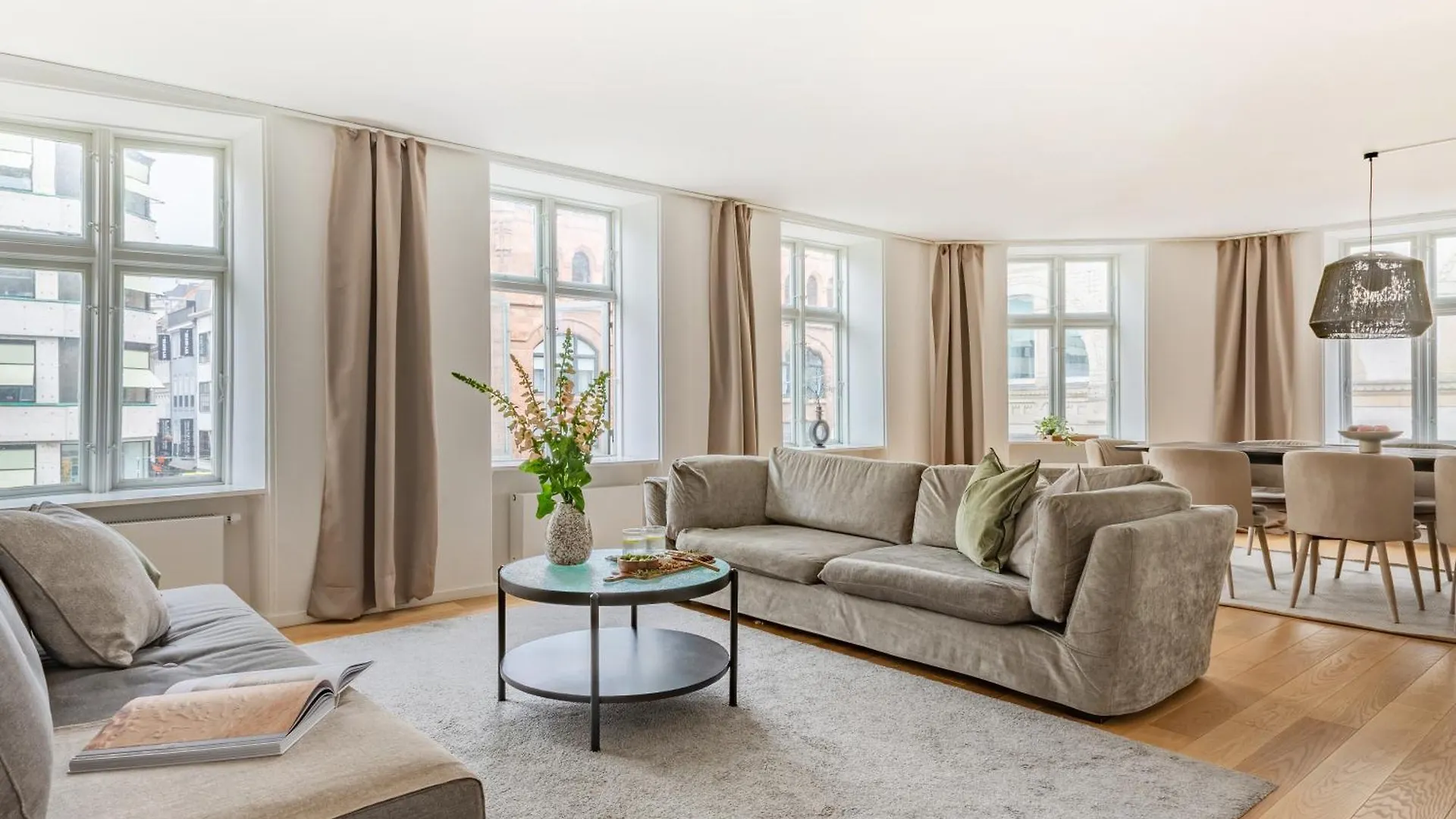 Sanders Regent - Popular Three-Bedroom Apartment Near Central Square Copenhagen